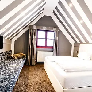art-hotel-pfeffermuhle.com-bavaria.com/